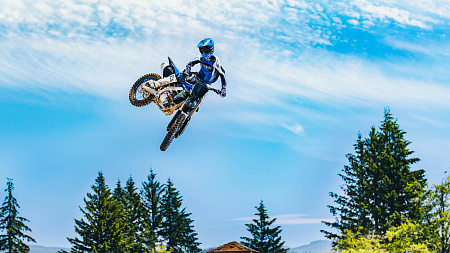 Мотоцикл Yamaha YZ450F Monster